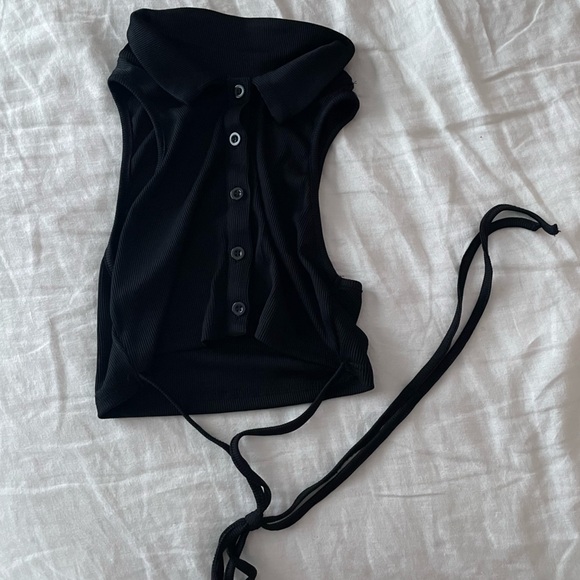 COLLARED BUTTON UP WRAP TIE TANK TOP - Picture 4 of 4